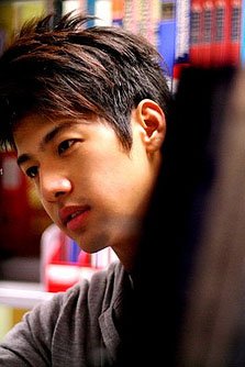 นายแบบคนนี้ หล่อดีเน่อะ ?