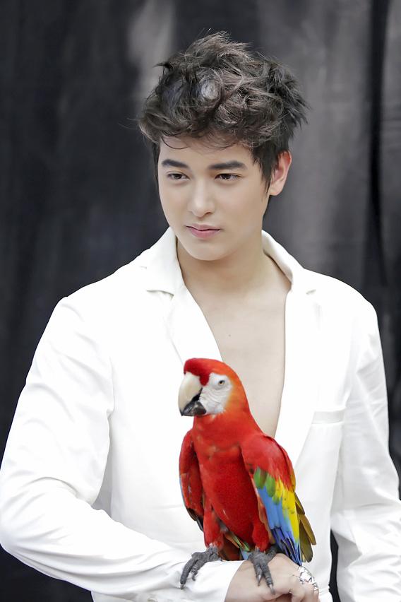 เจมส์จิ ลิงน้อยน่ารัก !!