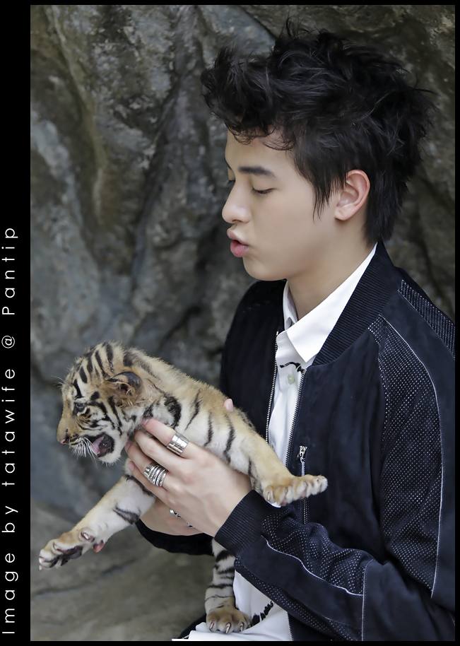 เจมส์จิ ลิงน้อยน่ารัก !!