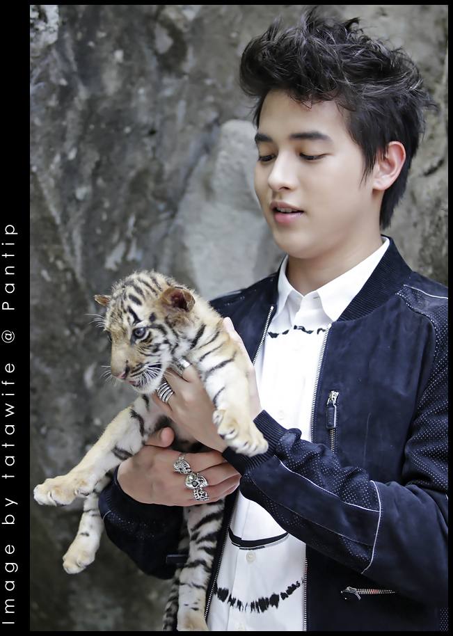 เจมส์จิ ลิงน้อยน่ารัก !!