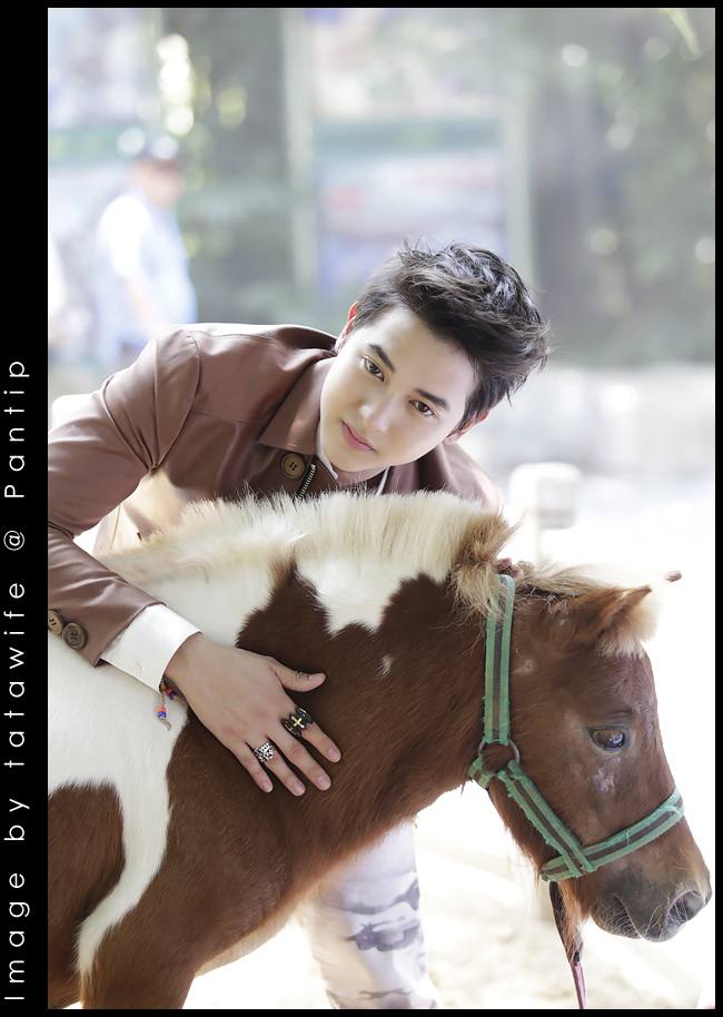 เจมส์จิ ลิงน้อยน่ารัก !!