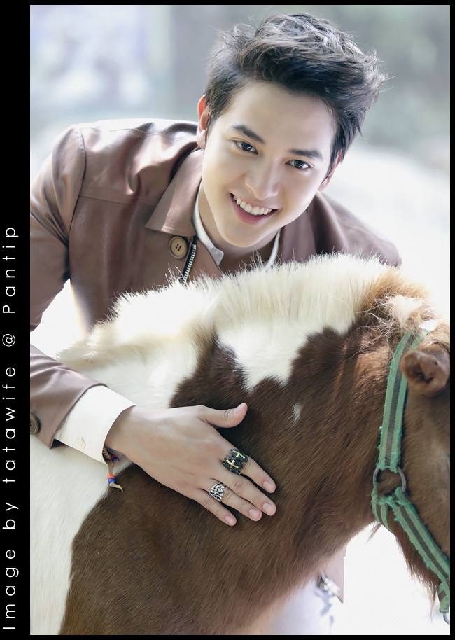 เจมส์จิ ลิงน้อยน่ารัก !!