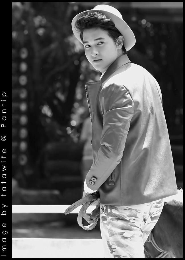 เจมส์จิ ลิงน้อยน่ารัก !!