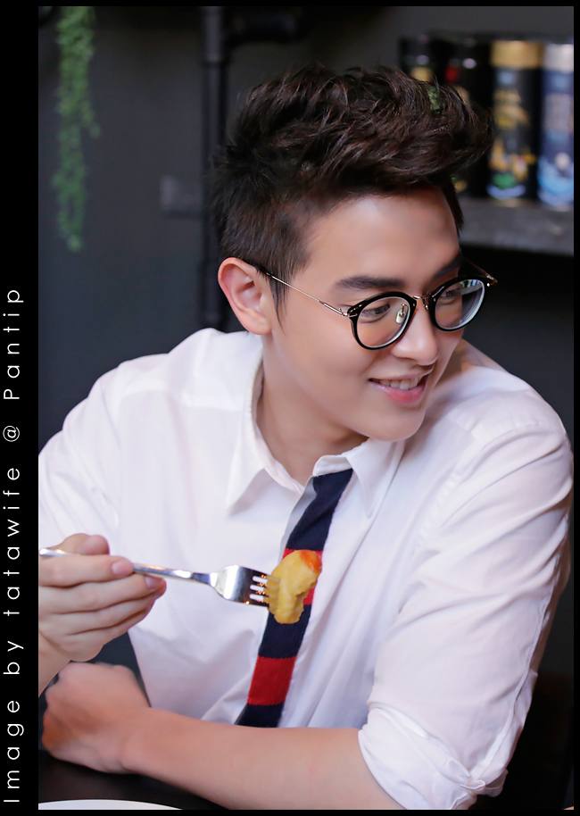 เจมส์จิ ลิงน้อยน่ารัก !!