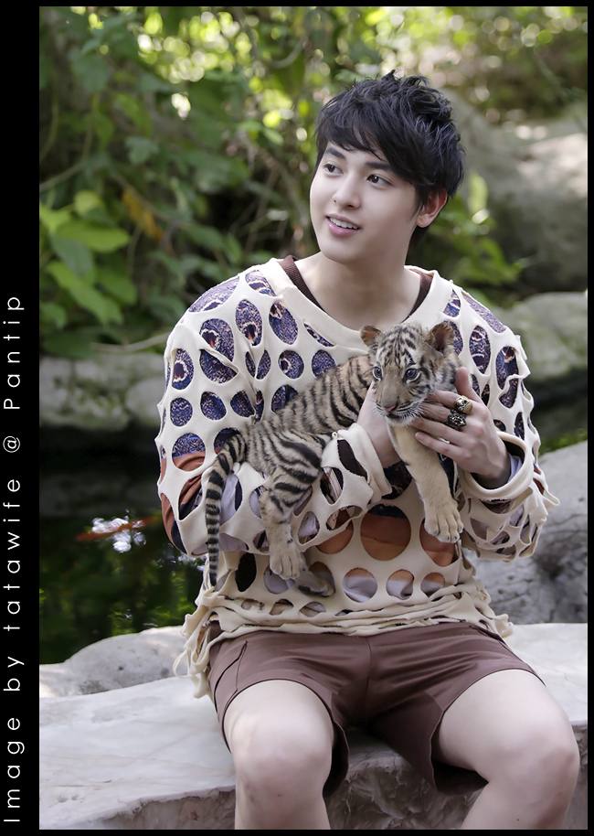 เจมส์จิ ลิงน้อยน่ารัก !!