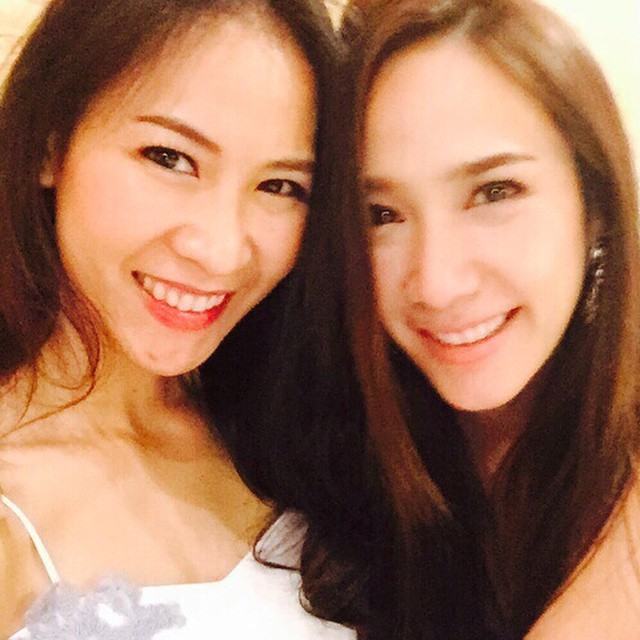 ซุปตาร์สาว "อั้ม พัชราภา" กับแก๊งค์เพื่อนสาว!!