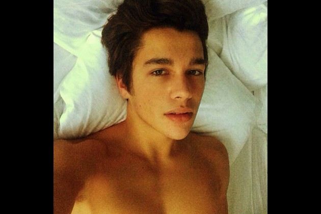 Austin Mahone หล่อน่ากินกว่าเด็กนรก JBB เลยค่ะ