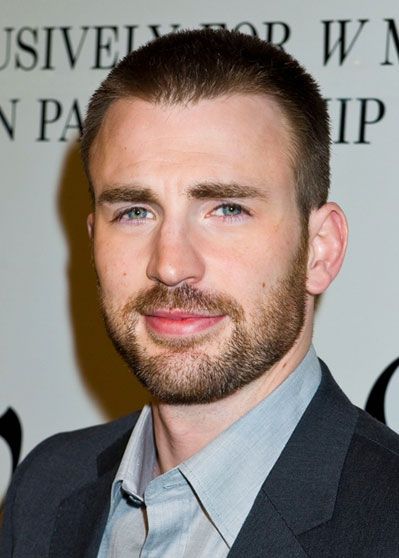 Chris Evans ฮีโร่หนุ่มที่เซ็กซี่ที่สุดแห่งทศวรรษนี้