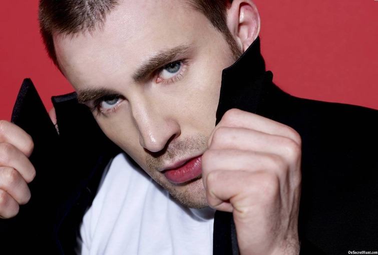 Chris Evans ฮีโร่หนุ่มที่เซ็กซี่ที่สุดแห่งทศวรรษนี้
