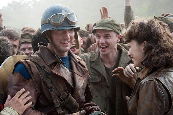 Chris Evans ฮีโร่หนุ่มที่เซ็กซี่ที่สุดแห่งทศวรรษนี้
