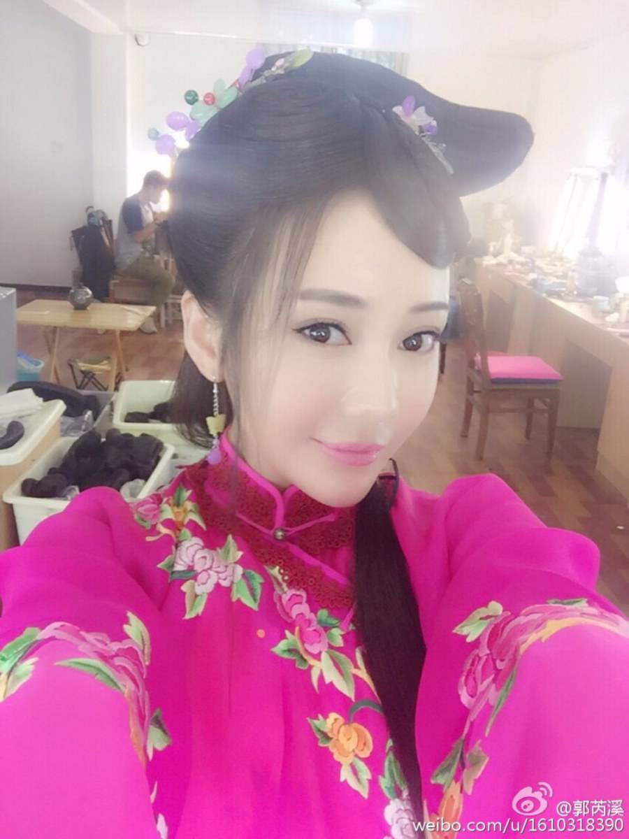 Magistrate Zheng Ban Qiao 《糊涂县令郑板桥》2015 part1