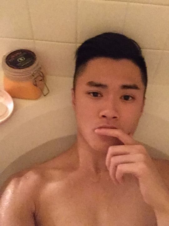 โอ้ยย อิคึอิคึ
