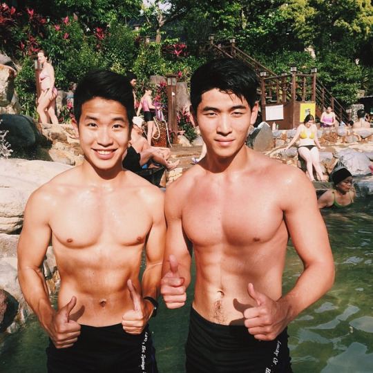 โอ้ยย อิคึอิคึ