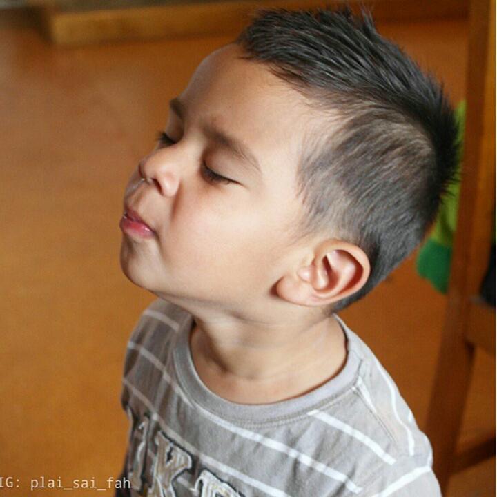 หนุ่มน้อย ลูกครึ่ง ไทย-นิวซีแลนด์ &เวลส์