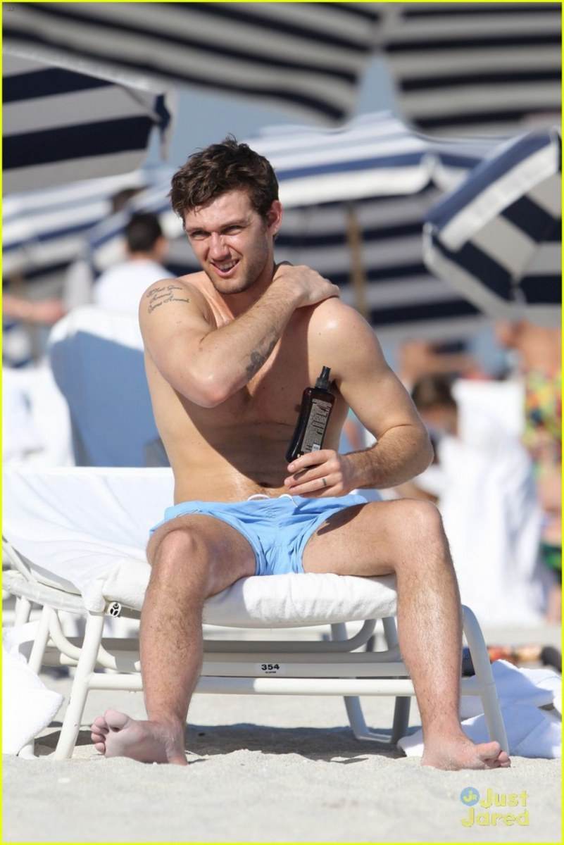 "I Am Number Four" Alex Pettyfer