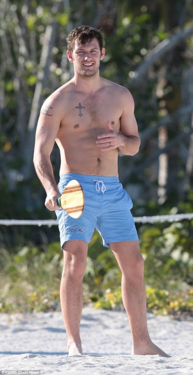"I Am Number Four" Alex Pettyfer