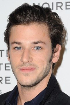 Gaspard Ulliel แถวนี้มีขายมั้ยค่ะ ? อยากซื้อ