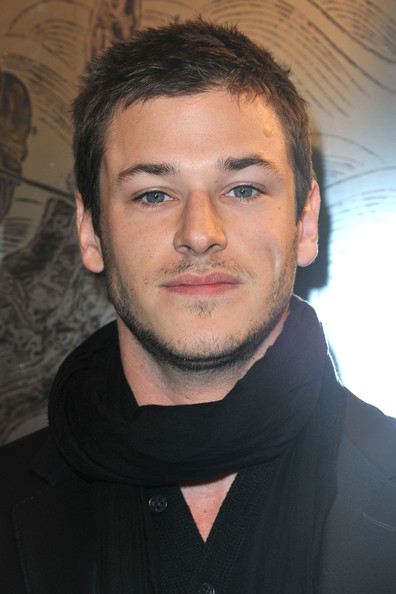 Gaspard Ulliel แถวนี้มีขายมั้ยค่ะ ? อยากซื้อ