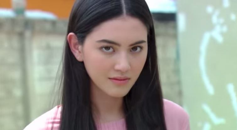 กรี๊ดด!! เกิดเหตุหญิงสาวตกตึกดับอนาถ ไม่ทราบสาเหตุ