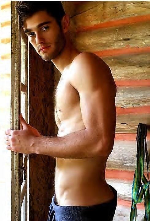 Apollo men 23