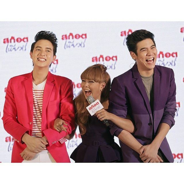 พอร์ช ศรัณย์ & เจมส์ จิรายุ @งานเปิดตัว พรีเช็นเตอร์ สก๊อตเพียวเร่