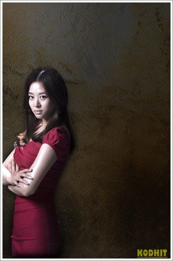 Jang Shin Young รับบทเป็น Yoon Seo Shi ยุนซอลฮี