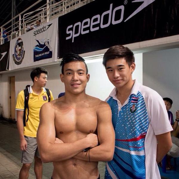แอบส่อง Twitter