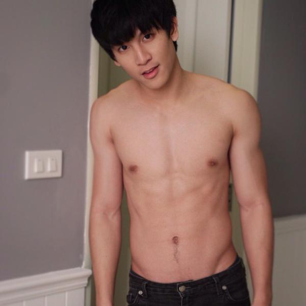 แอบส่อง Twitter2
