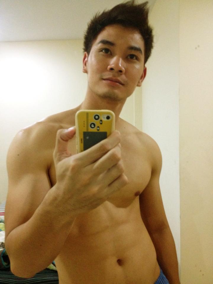 คนนี้..หุ่นเขาเฟอร์เฟคทุกส่วนเลยนะ...ว่ามั้ย ?