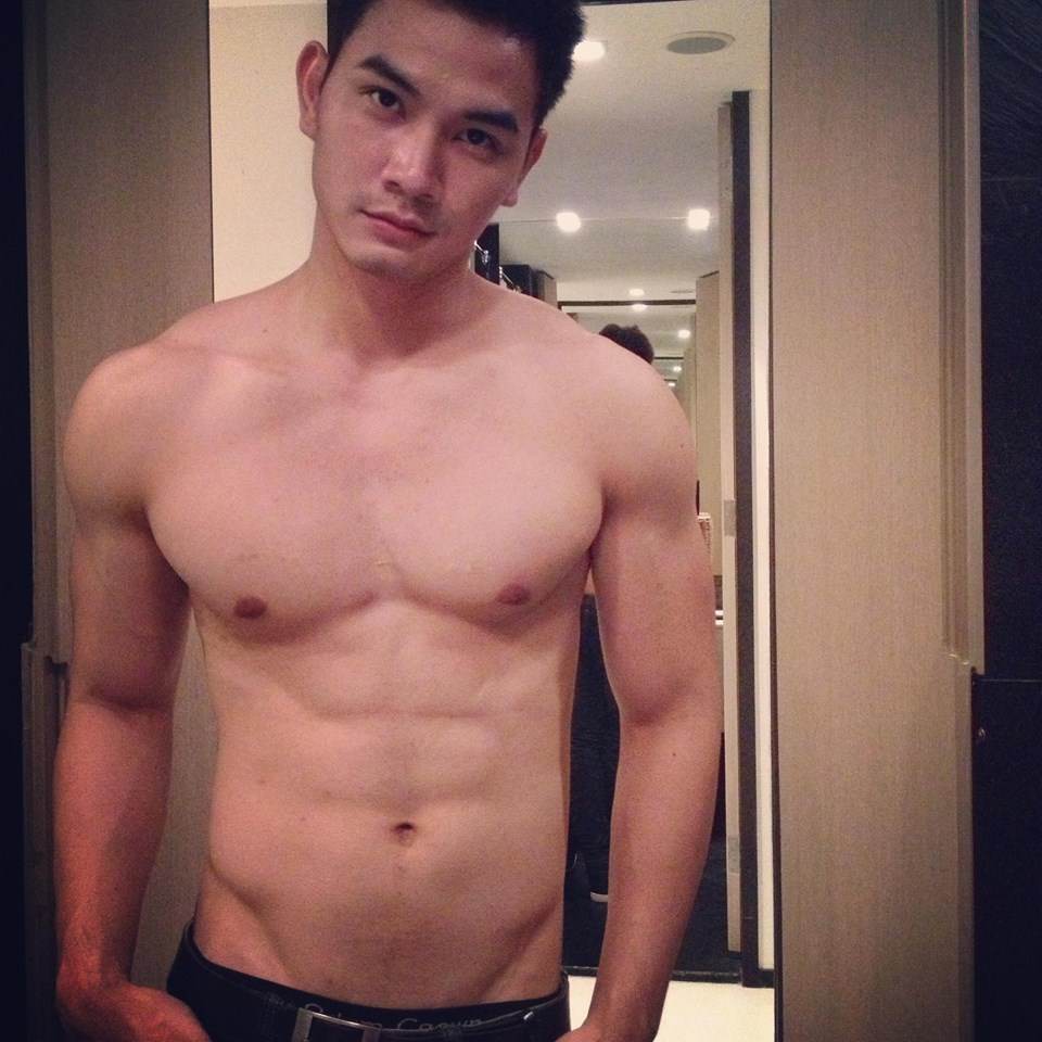 คนนี้..หุ่นเขาเฟอร์เฟคทุกส่วนเลยนะ...ว่ามั้ย ?