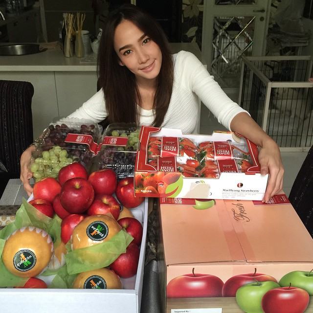งานอะไรอีกนั้นของซุปตาร์สาว "อั้ม พัชราภา" สวยไร้ที่ติ รอติดตามกันนะ!!