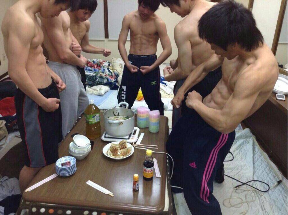 อิคึก่อนเที่ยง