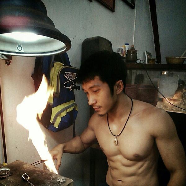 ขอฝาก จากเมืองมโน