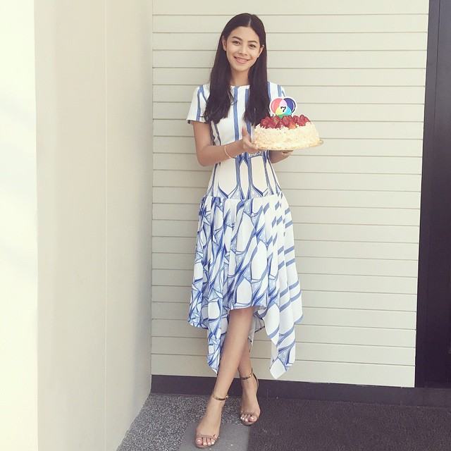 สวย สะกด ทุกสายตา &ldquo;แคท-ซอนญ่า&rdquo; ขึ้นเเท่นนางเอกน้องใหม่แห่งวิกหมอชิต!!