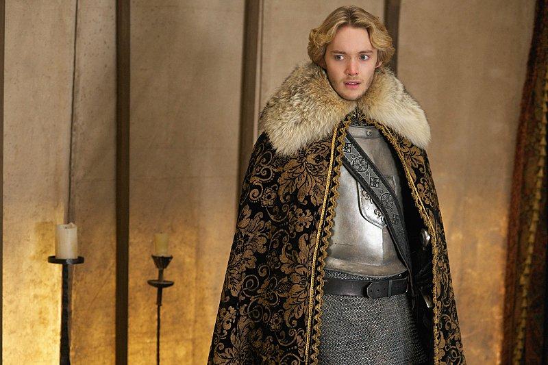 Toby Regbo หนุ่มหล่อจาก Reign ควีนแมรี่ ราชินีครองรักบัลลังก์เลือด ปี 1