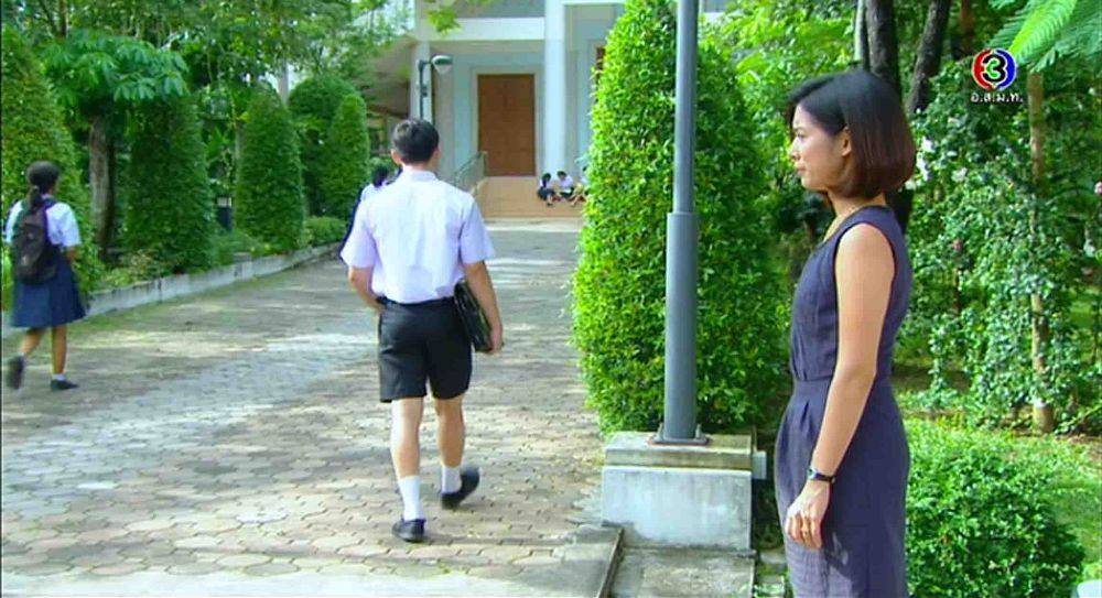 เบิ่งกำลังอิน กำลังเพลินก้มหน้าเช็ดน้ำตาหันขึ้นมาอีกทีกลายเป็นรุ่นใหญ่เสียแล้ว ..สุดแค้นแสนรัก..