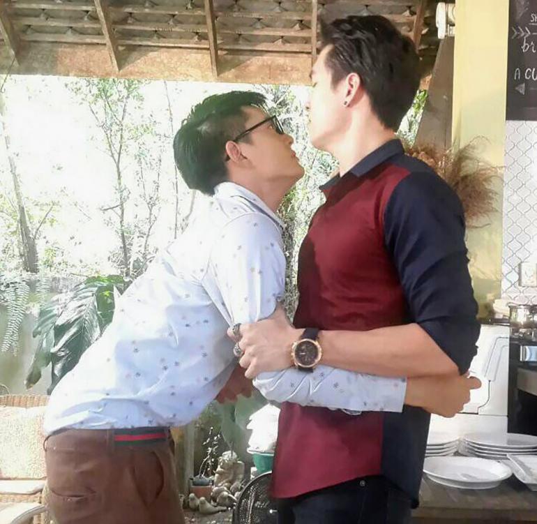 "ผีนางชฎา”ดับฝันติ่งวาย ล่อ“คู่เกย์”เชือดกันเอง! เรตติ้งมาเเรงทะลุ 14.4 สูงสุดเป็นอันดับหนึ่ง!!