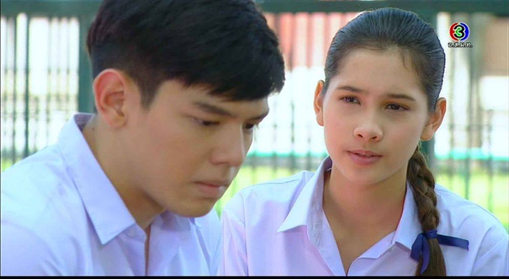 ยังอินอยู่กับตอนเด็กๆฮู้สึกยังบ่อีม น่าจะต่ออีกสักเดือนหนึ่ง แบ่งเป็นสองตอนเลย555 .สุดแค้นแสนรัก.