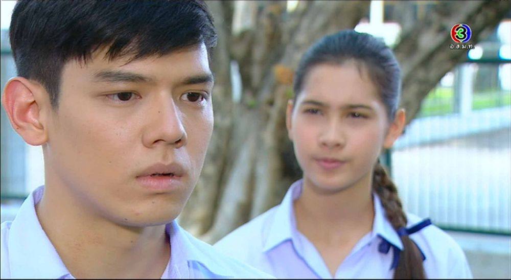 ยังอินอยู่กับตอนเด็กๆฮู้สึกยังบ่อีม น่าจะต่ออีกสักเดือนหนึ่ง แบ่งเป็นสองตอนเลย555 .สุดแค้นแสนรัก.
