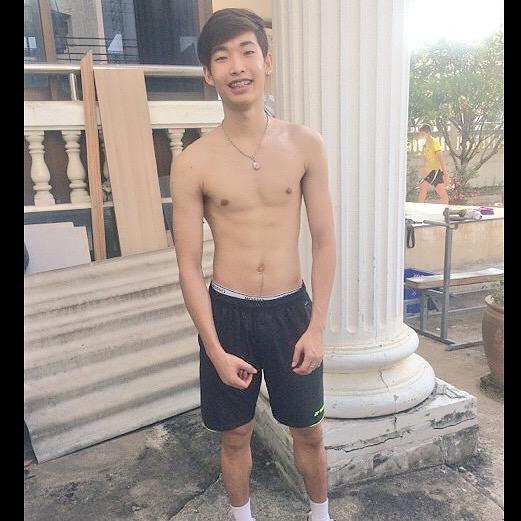 แอบส่อง Twitter12