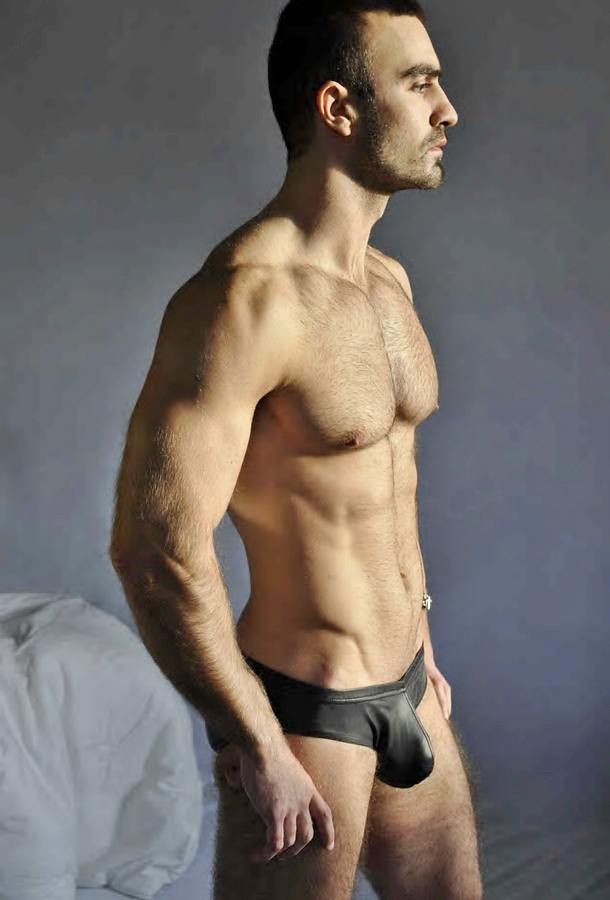 Apollo men 37