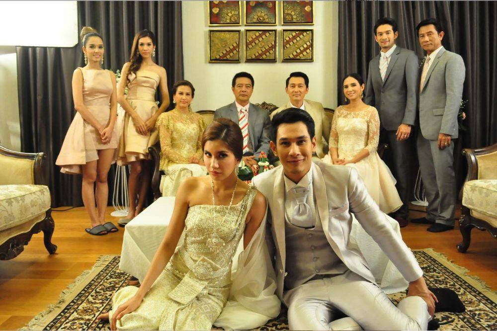 พลิกบทบาทสำคัญของ ปู-ไปรยา ประกบ อ๋อม-อรรคพันธ์ ในละครสุดเเซ่บเเห่งปี &ldquo;ดั่งสวรรค์สาป&rdquo;
