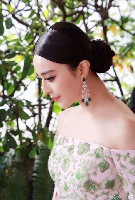 Fan Bing Bing  สวยสง่า พญาหงส์ บนพรมแดงเมืองคานส์ Cannes film festival 2015
