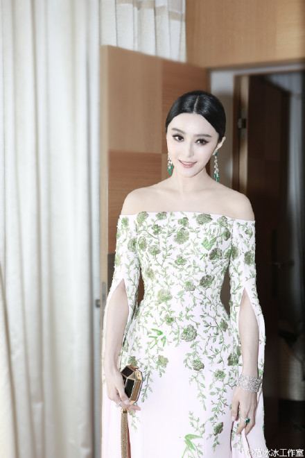Fan Bing Bing  สวยสง่า พญาหงส์ บนพรมแดงเมืองคานส์ Cannes film festival 2015