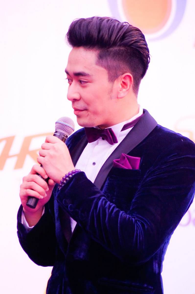 ดาราเดินพรมม่วง ไนน์เอนเตอร์เทนส์อวอร์ด 2015