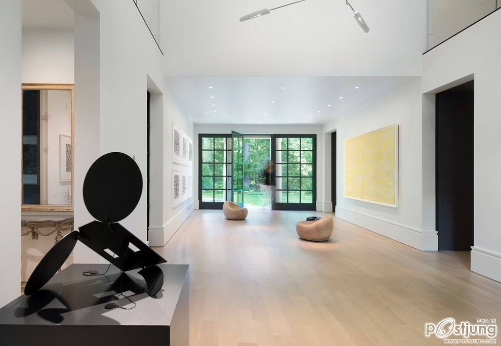 Fayerweather Street Residence by Stern McCafferty