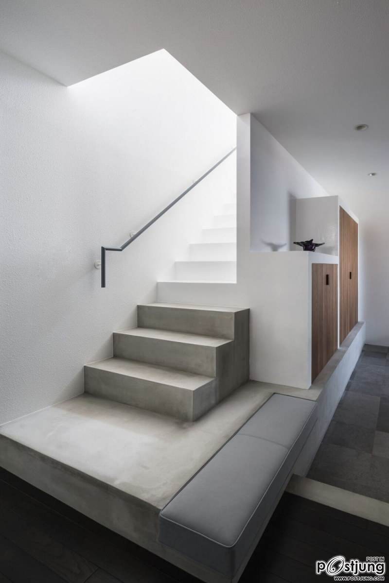 Complex by FORM / Kouichi Kimura Architects