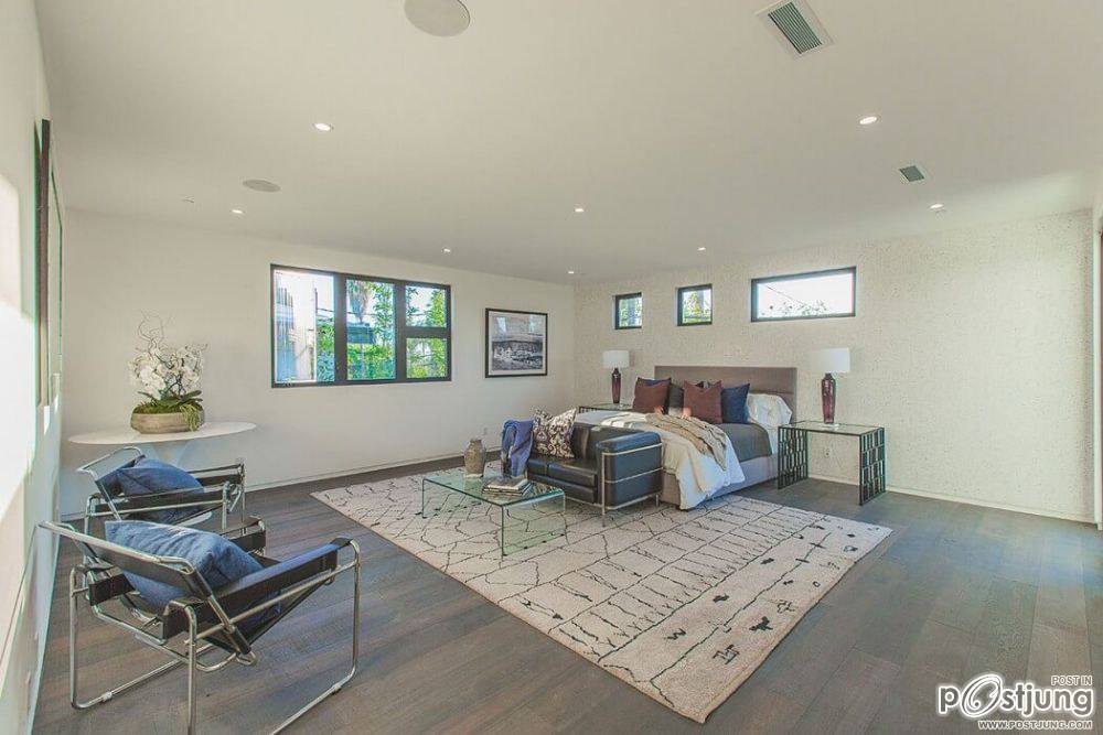 349 S Mansfield Ave by Apel Design