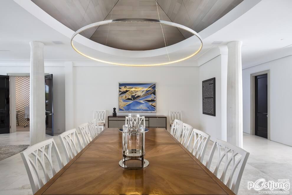 Contemporary Makeover by Keating Moore