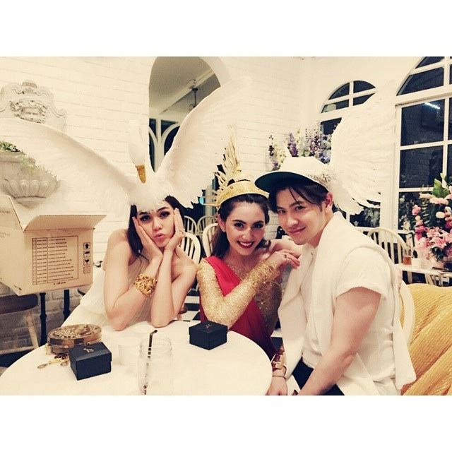 ใหม่ ดาวิกา สวยวัวตายควายล้ม มาก เป๊ะเวอร์มาก hbd2015davikah